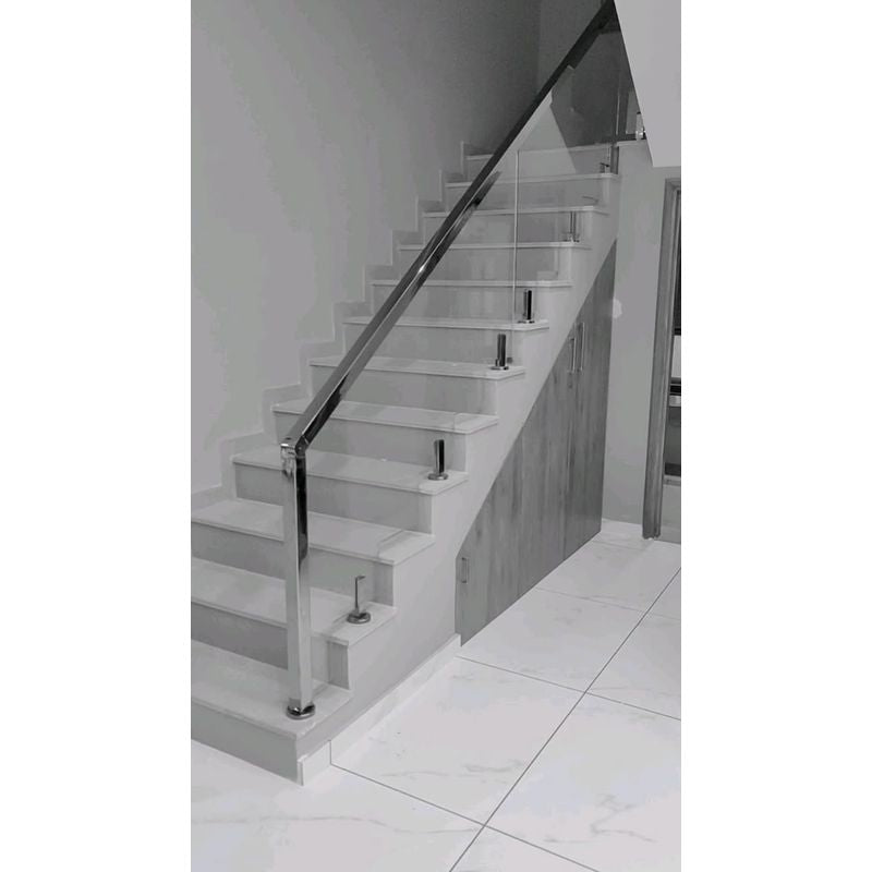 Structural Glass Railing with Point-Fixed Spigot Fittings - Anewson