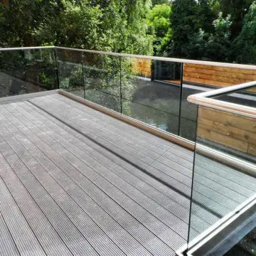 Cost-Effective Glass Railing Solution with U-Channel Framing - Anewson