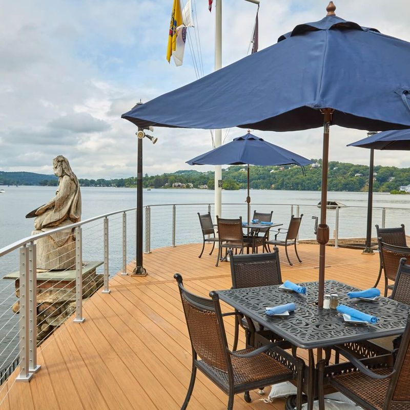 Custom Cable Railing Designs for Unique Architectural Projects - Anewson