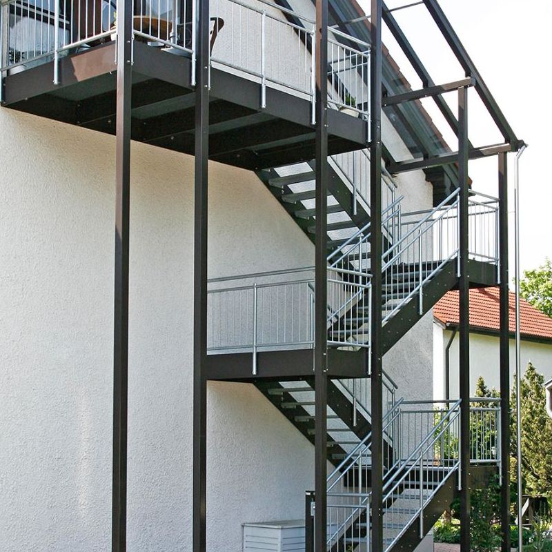 Contemporary outdoor staircase | Functional Reliability - Anewson