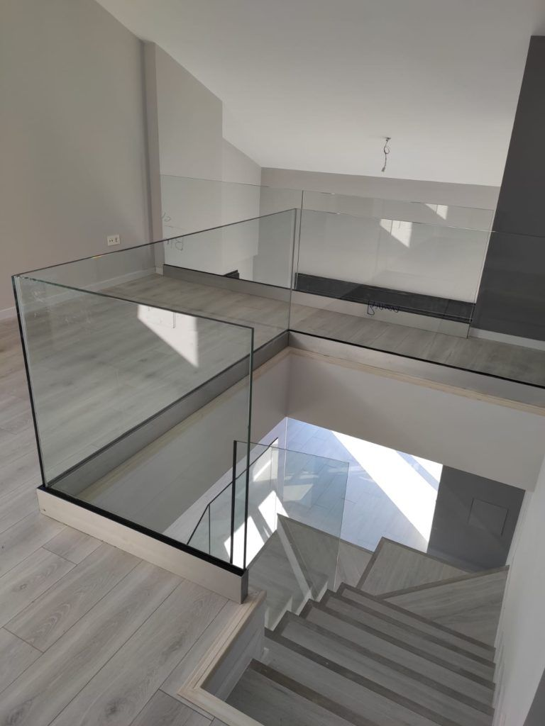 Commercial U-Channel Glass Balustrade for Stairs & Balconies - Anewson