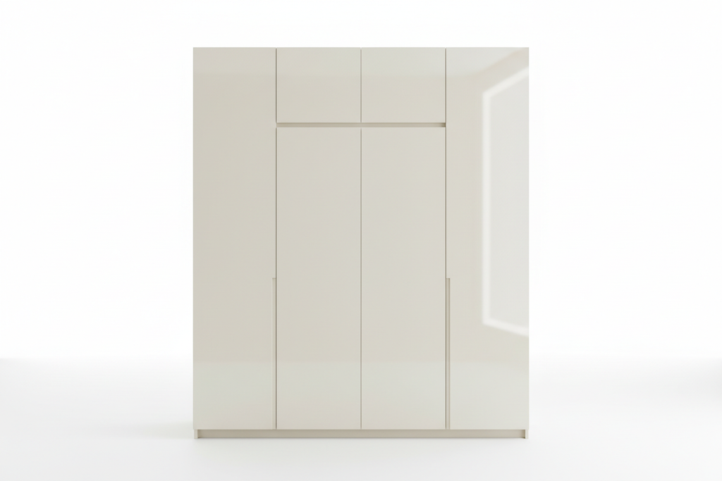 Lacquer finish wardrobe