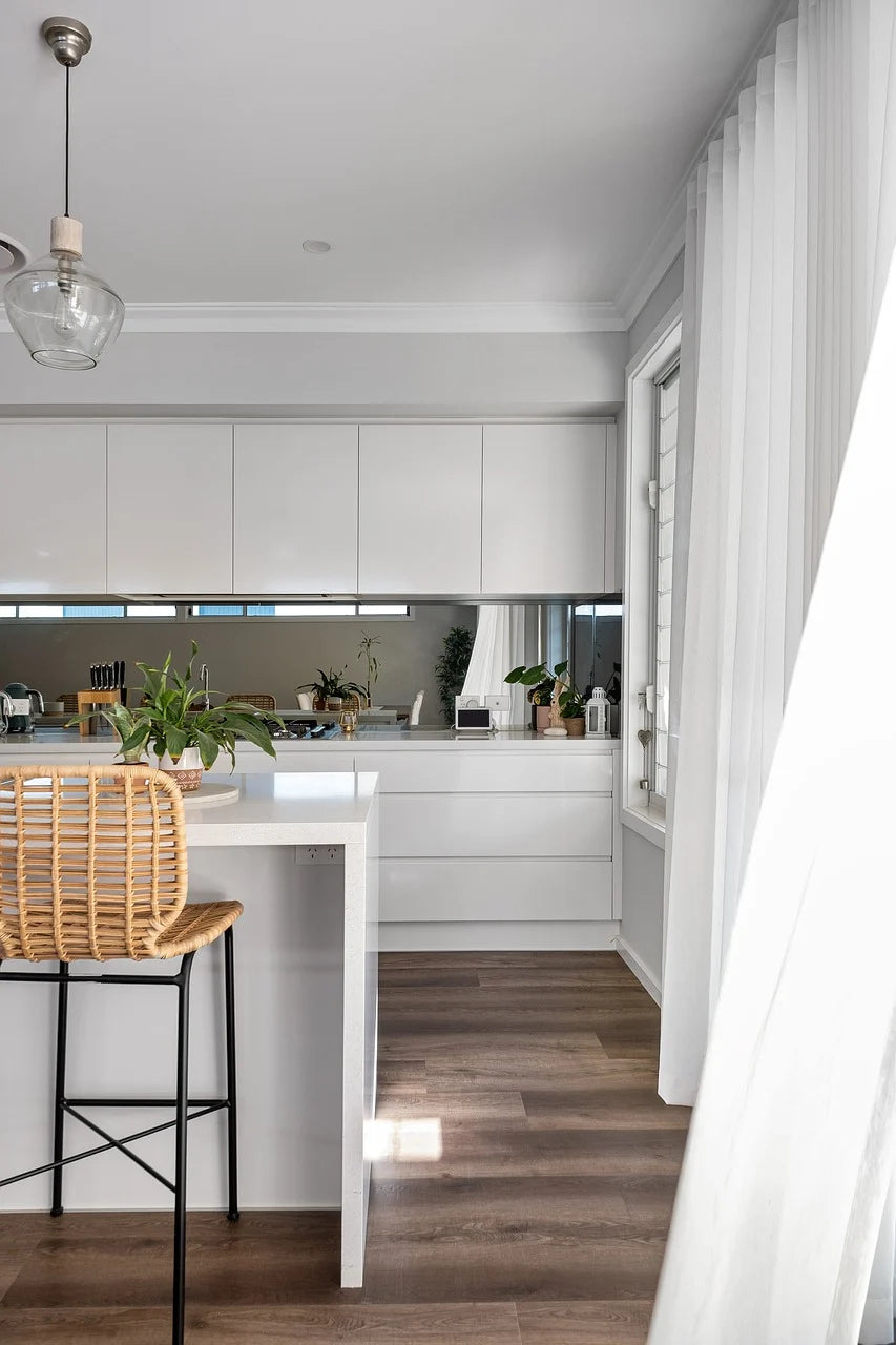 Customizable Modern High-Quality Melamine Kitchen Cabinet with Countertops - Anewson